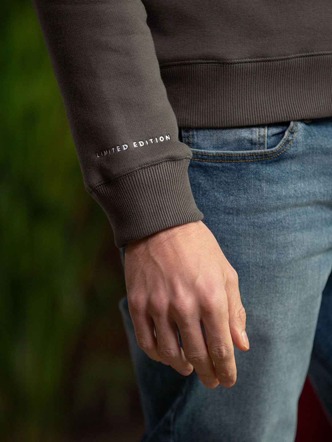 Kingswear Limited Edition Unisex Quarter Zip - Charcoal