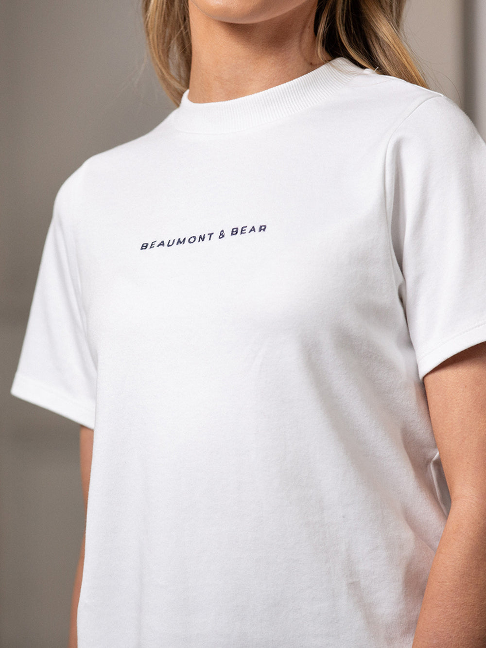 Sidbury Women's T-Shirt - White 2026 - Beaumont & Bear