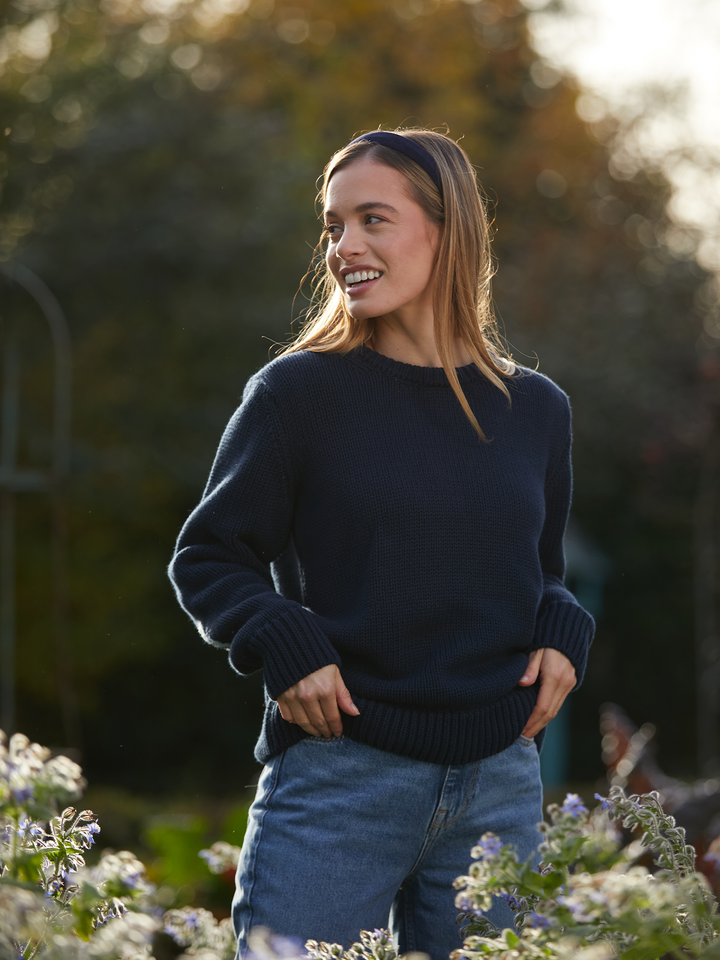 Bigbury Unisex Jumper - Navy - Beaumont &amp; Bear