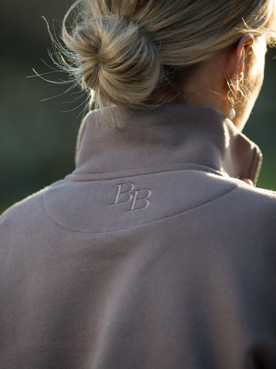 Kingswear Unisex Quarter Zip - Otter - Beaumont &amp; Bear